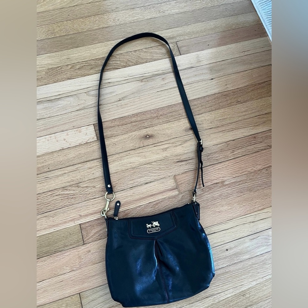 COACH Classic Black Leather Crossbody Purse Bag